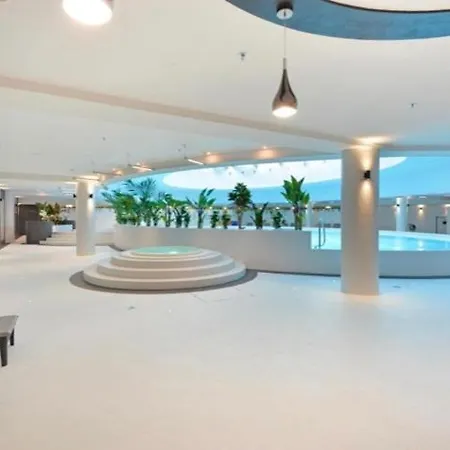Tf Sun Club Spa & Jacusi & Pool & Sauna *